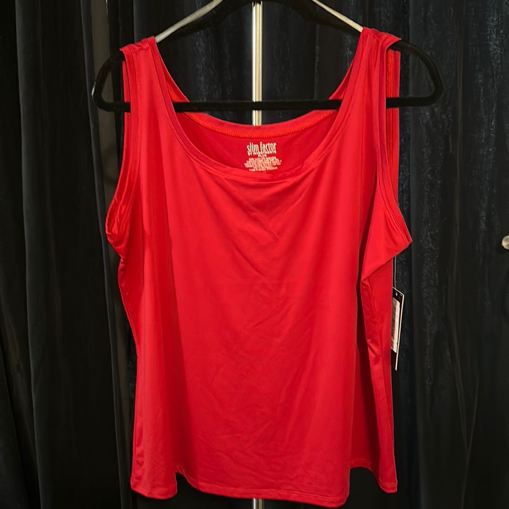 Slim Factor Tank